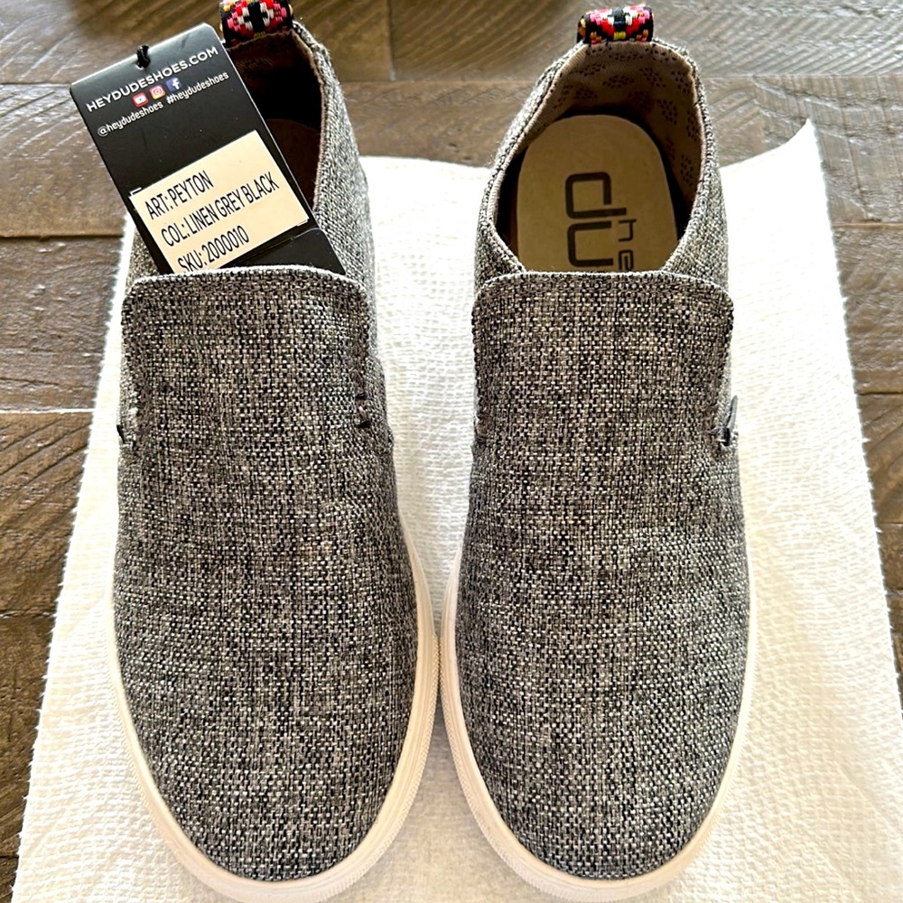 Hey Dude Peyton Women’s/Youth Slip Ons